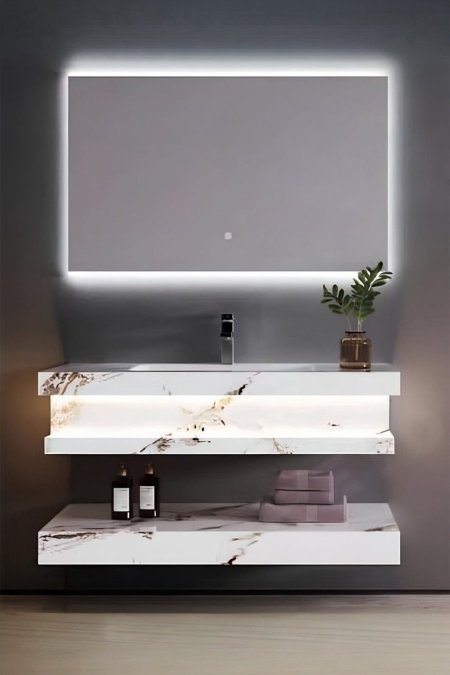 مغسلة حمّام معلّقة رخامي أبيض مع إضاءة مخفية + رف سفلي