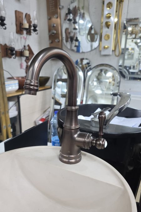 حنفية مايوبي