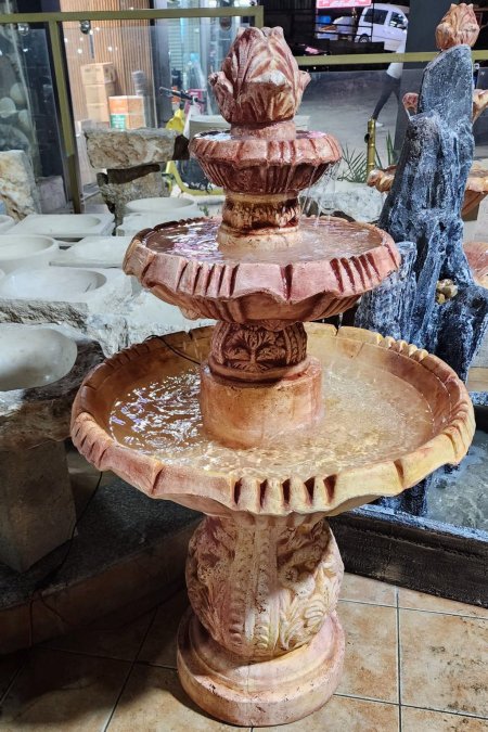 نافورة كلاسيكية 3 طبقات – إسمنت (1.5×0.80م)