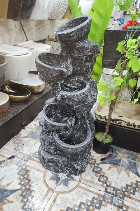 نافورة الشلال الصخري (4 جاطات) – أسود رخامي