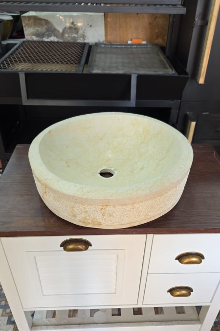 حوض حجر طبيعي دائري مقاس 50 سم