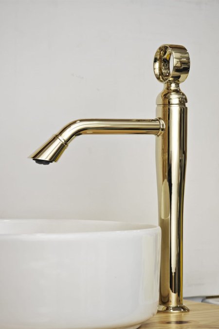 حنفية مغسلة أرضية ذهبية بتصميم فاخر مميز