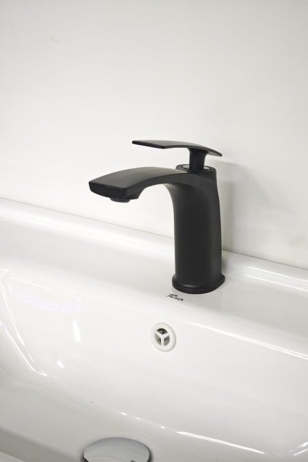 حنفية مغسلة أسود مطفي بتصميم انسيابي عصري