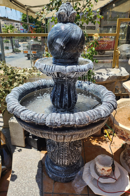 نافورة اسباني