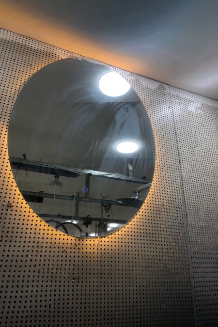 مراية دائرية بإضاءة خلفية LED