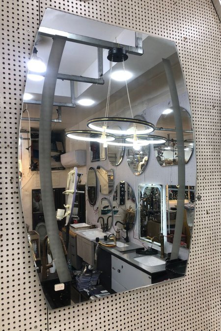 مراية حائط مستطيلة بزوايا منحنية مودرن