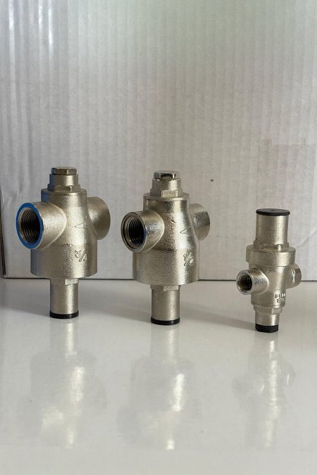 منظم ضغط مياه للفلاتر (Pressure Regulator)