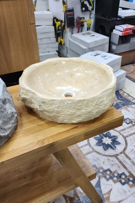 حوض مغسلة من الحجر الطبيعي البيج