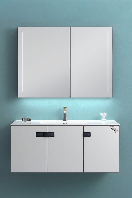 طقم مغسلة "بيور" - أناقة بسيطة وإضاءة ساحرة