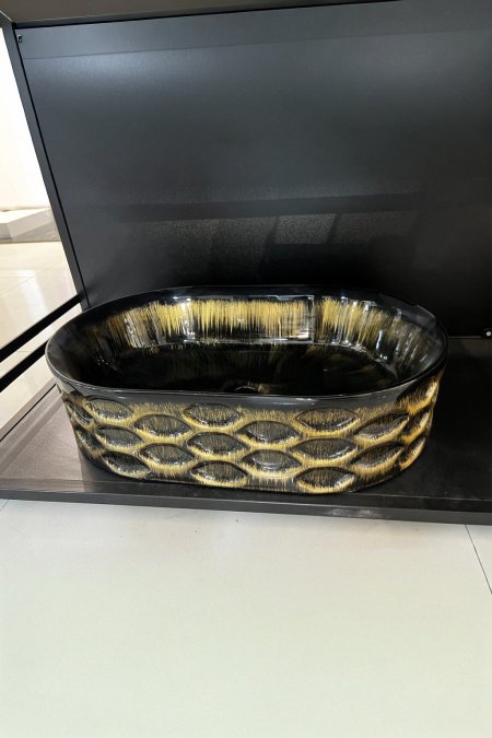 حوض مغسلة ديكور أسود ذهبي – موديل لُوكْس