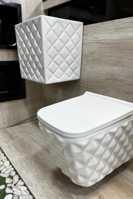 مرحاض تعليق – تصميم هندسي ثلاثي الأبعاد