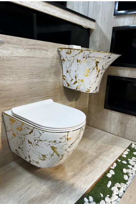 مرحاض تعليق رخامي – لمسات ذهبية فاخرة