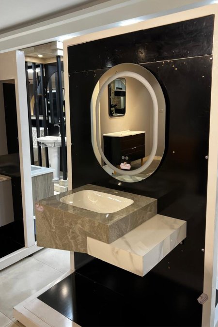 مغسلة رخام مزدوجة بتصميم عصري