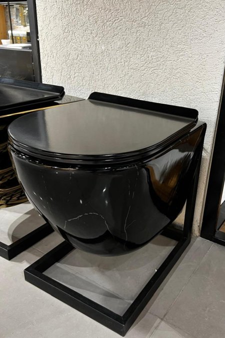 مرحاض مُعلّق أسود رخام – فخامة عالية وتصميم عصري