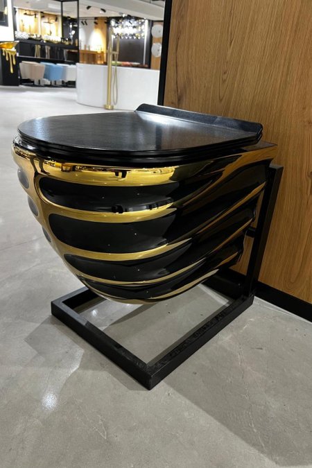 مرحاض جداري فاخر – أسود × ذهبي بتصميم شرائحي ثلاثي الأبعاد