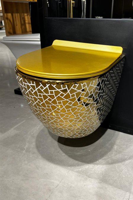 مرحاض جداري فاخر – ذهبي موزاييك (Golden Mosaic Wall-Hung Toilet)