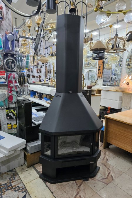 صوبة حطب إسبانية 3 أوجه زجاج – بودي سكب مع هرم حديد