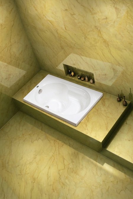 حوض استحمام مستطيل أصفر – تصميم ناعم بمقعد مدمج