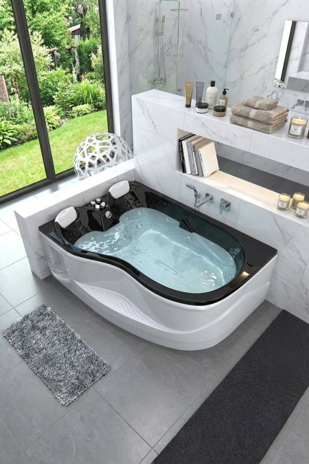 جاكوزي سبا داخلي لشخصين مع إضاءة داخلية وخارجية